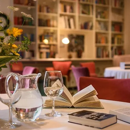 酒店 圣奥斯瓦尔德酒店 巴德小基希海姆